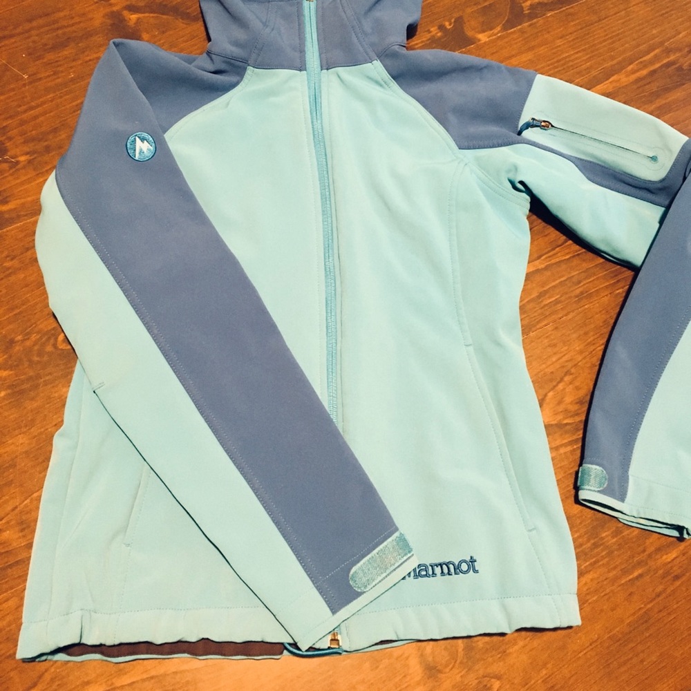 Marmot women's S softshell jacket blue colorway